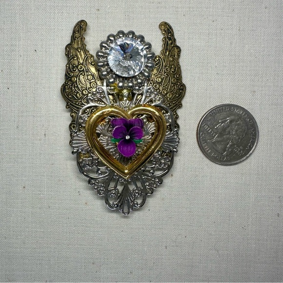 90’s Vintage Jane AOL SIGNED Gold-Tone Angel Pin & Brooch - Picture 3 of 16